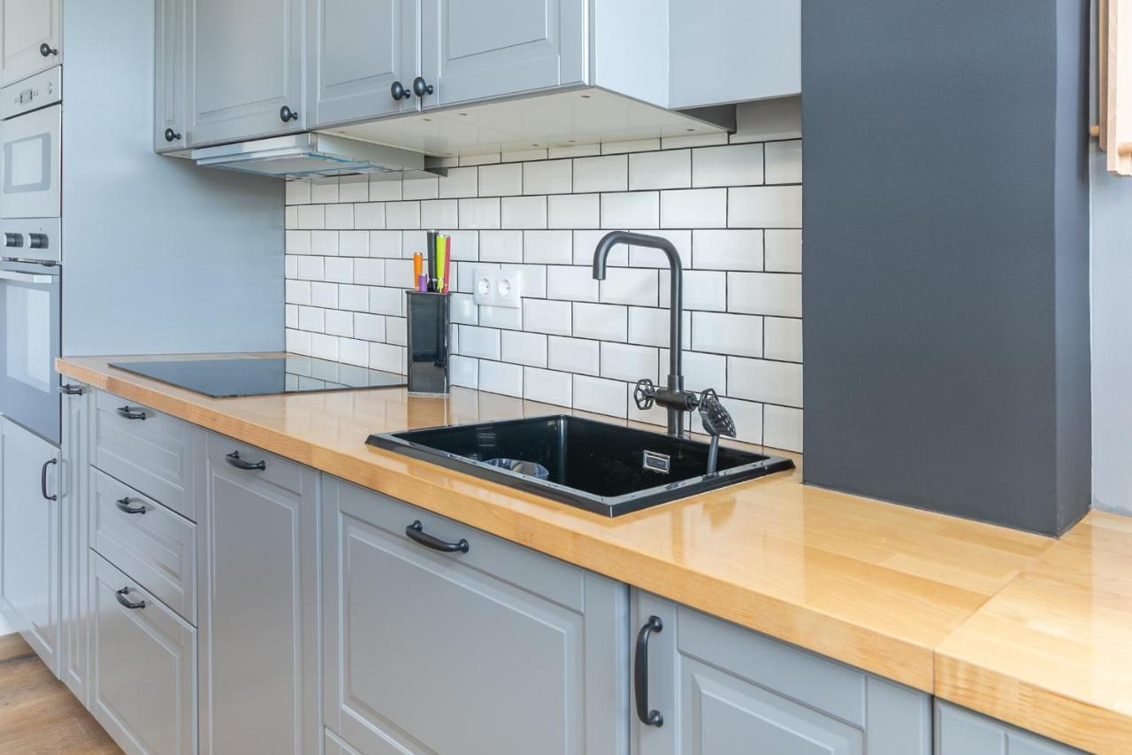 Spacious Apt Campo D'Ourique With Ac Lisboa Kültér fotó