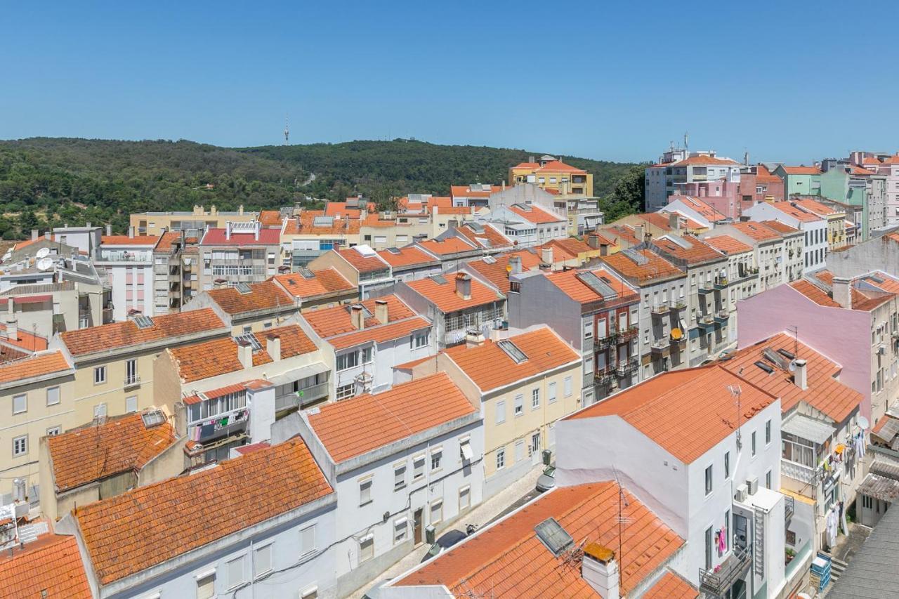 Spacious Apt Campo D'Ourique With Ac Lisboa Kültér fotó